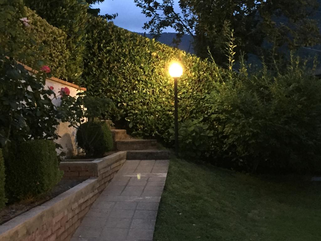 Albergo Elisa Comano Kültér fotó